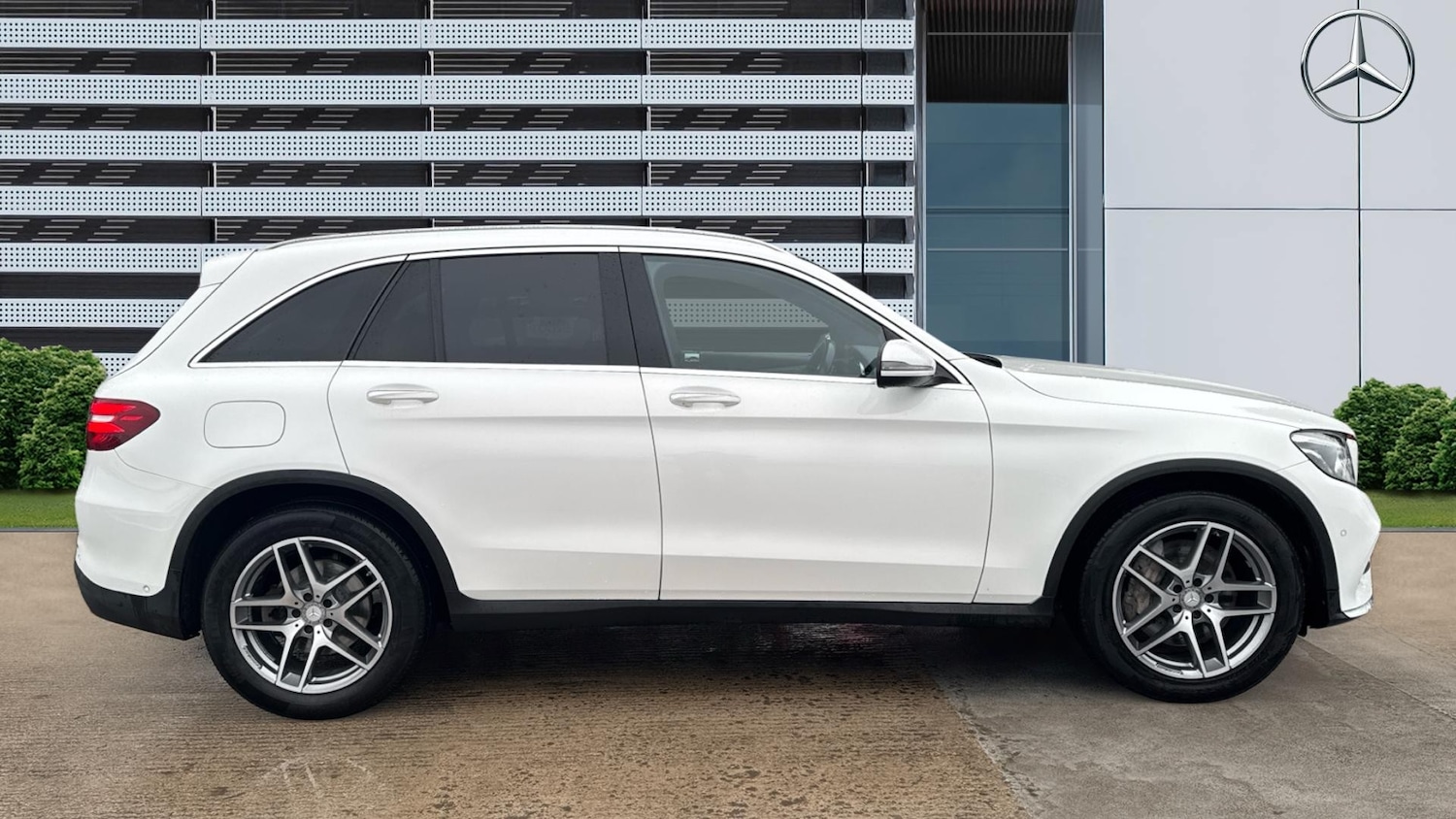 Used Mercedes-Benz GLC 2016 for sale - 77336452: Photo 5
