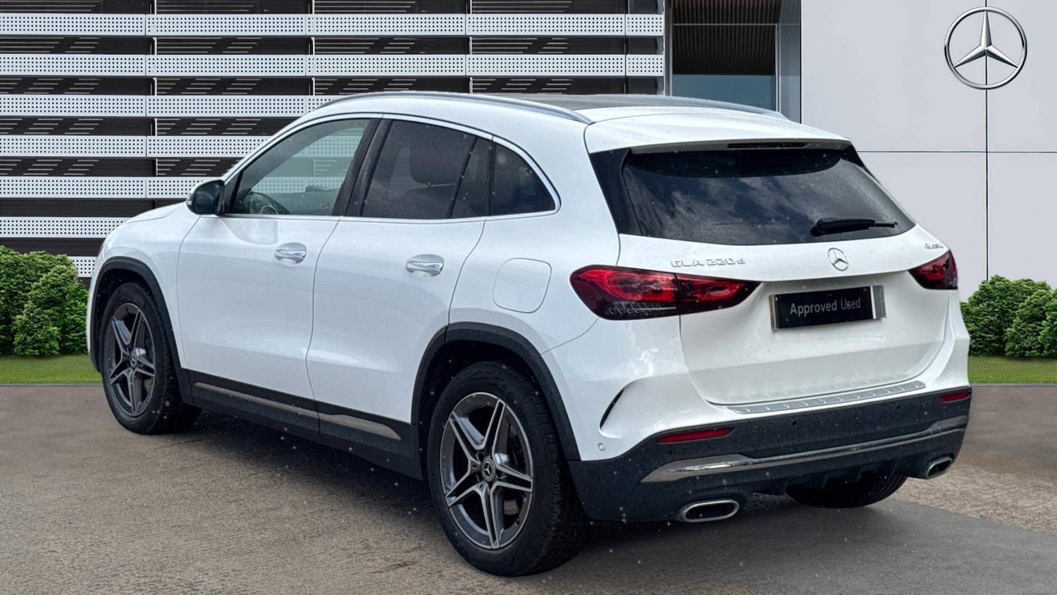 Used Mercedes-Benz GLA 2021 for sale - 76088466: Photo 2