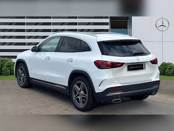 Used Mercedes-Benz GLA 2021 for sale - 76088466: Photo 2