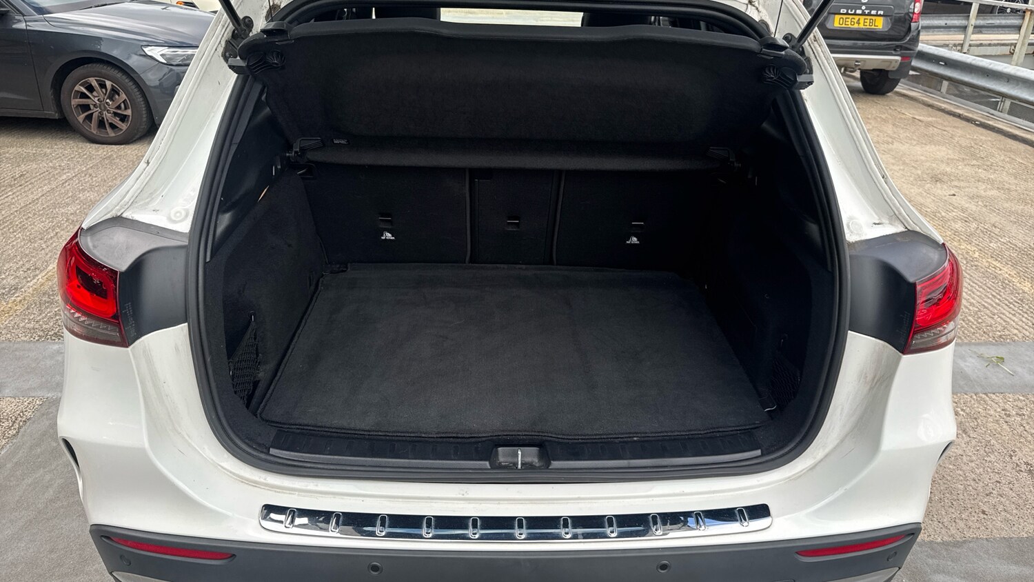 Used Mercedes-Benz GLA 2021 for sale - 76088466: Photo 4