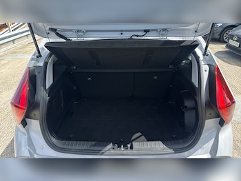 Used Hyundai BAYON 2025 for sale - 78904407: Photo