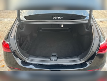 Used Mercedes-Benz E Class 2024 for sale - 76452687: Photo