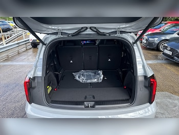 Used Mercedes-Benz GLB 2026 for sale - 79500835: Photo