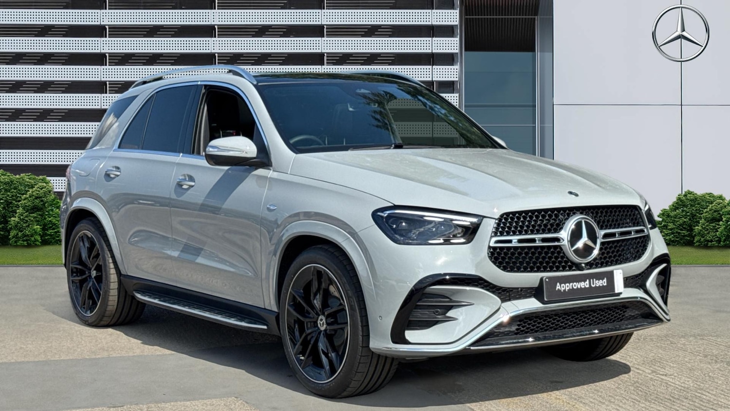 Used Mercedes-Benz GLE 2025 for sale - 76412055: Photo 1