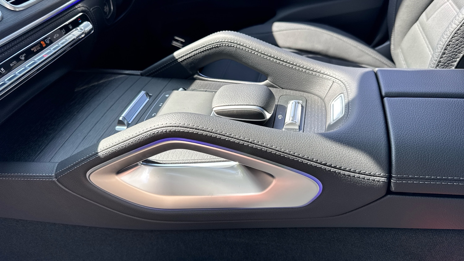 Used Mercedes-Benz GLE 2025 for sale - 76412055: Photo 13