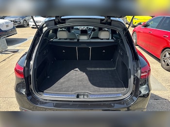 Used Mercedes-Benz GLC 2025 for sale - 78979364: Photo