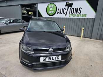 Used Volkswagen Polo 2015 for sale - 74772130: Photo