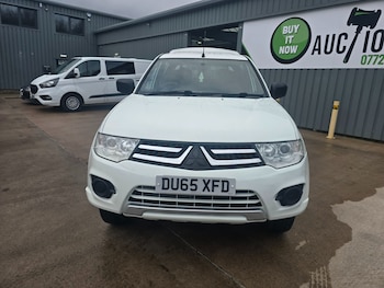 Used Mitsubishi L200 2015 for sale - 79299225: Photo