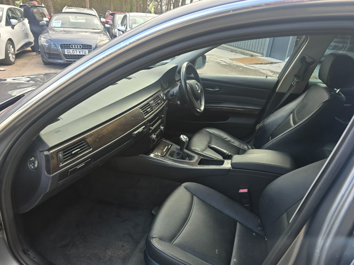 Used BMW 3 Series 2011 for sale - 78081325: Photo 10