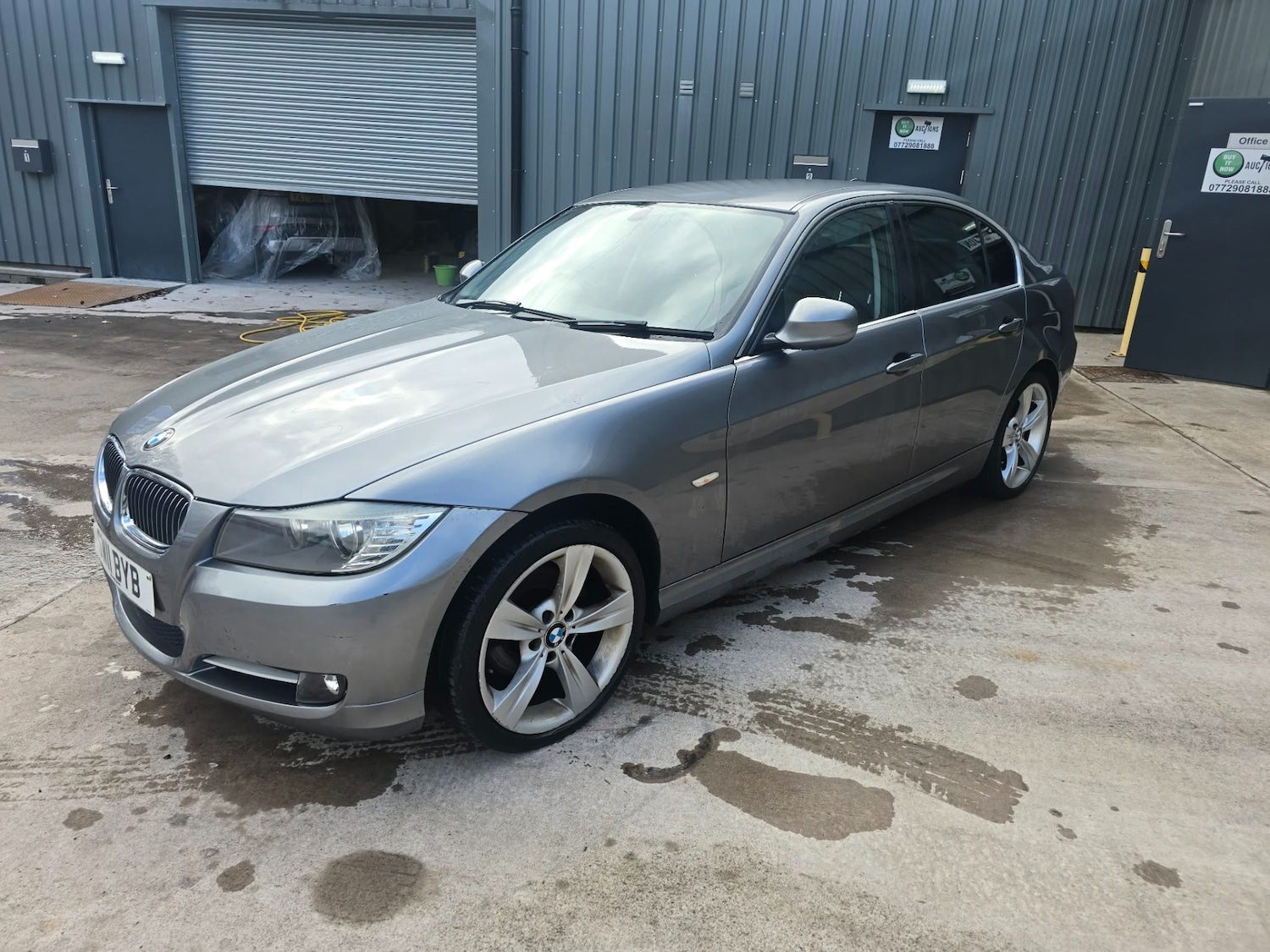 Used BMW 3 Series 2011 for sale - 78081325: Photo 2
