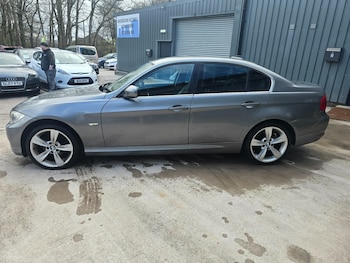 Used BMW 3 Series 2011 for sale - 78081325: Photo