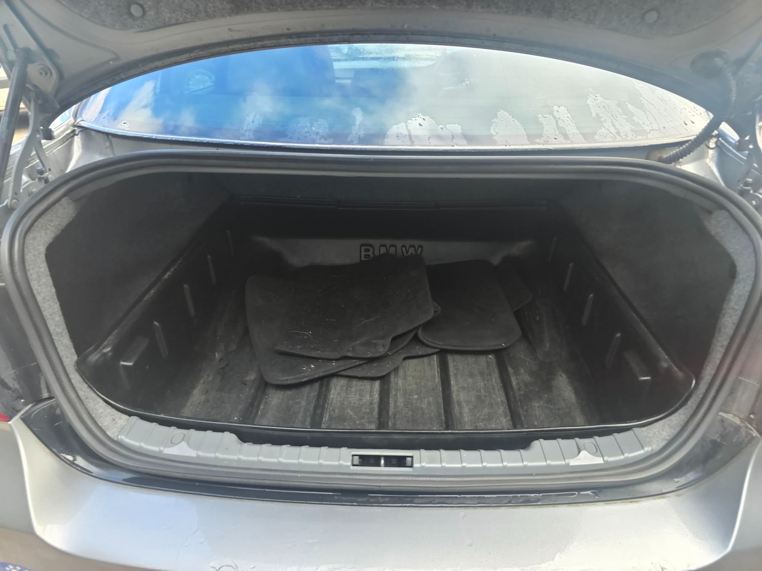 Used BMW 3 Series 2011 for sale - 78081325: Photo 9