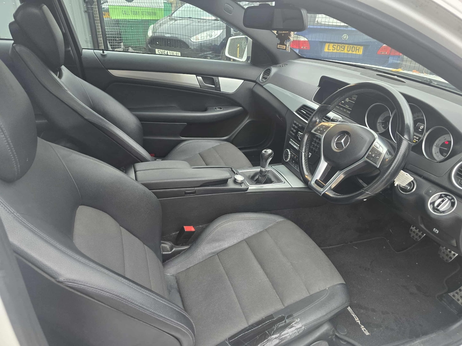 Used Mercedes-Benz C Class 2012 for sale - 76450044: Photo 8