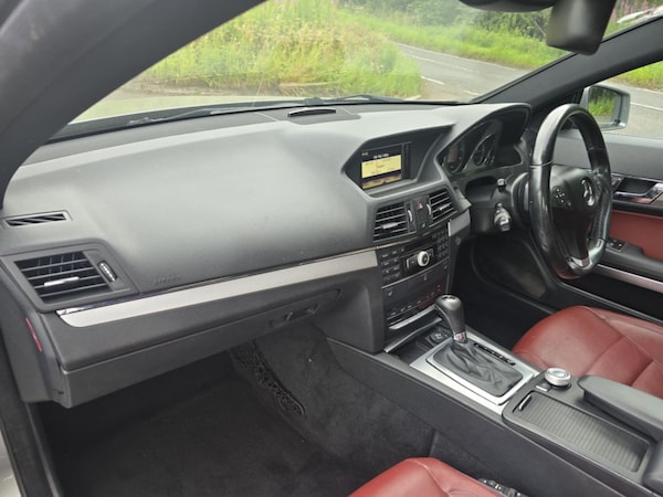 Used Mercedes-Benz E-Class 2010 for sale - 75409921: Photo 11