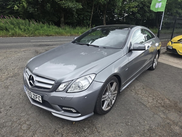 Used Mercedes-Benz E-Class 2010 for sale - 75409921: Photo 4
