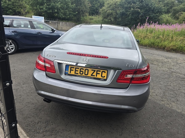 Used Mercedes-Benz E-Class 2010 for sale - 75409921: Photo 6