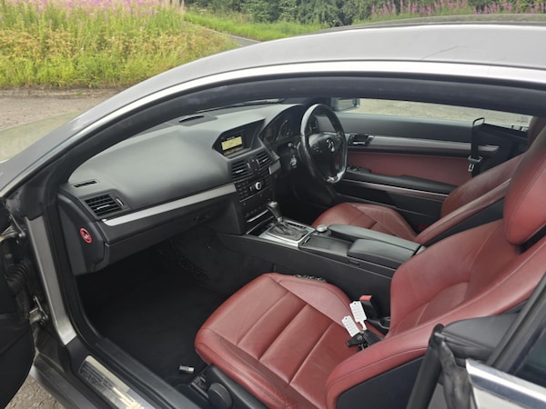 Used Mercedes-Benz E-Class 2010 for sale - 75409921: Photo 9