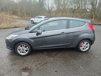 Used Ford Fiesta 2017 for sale - 78927807: Photo