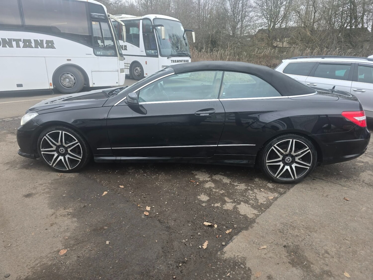 Used Mercedes-Benz E Class 2011 for sale - 77877432: Photo 11