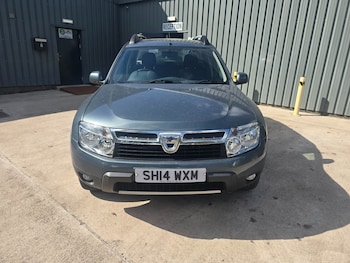 Used Dacia Duster 2014 for sale - 78323399: Photo