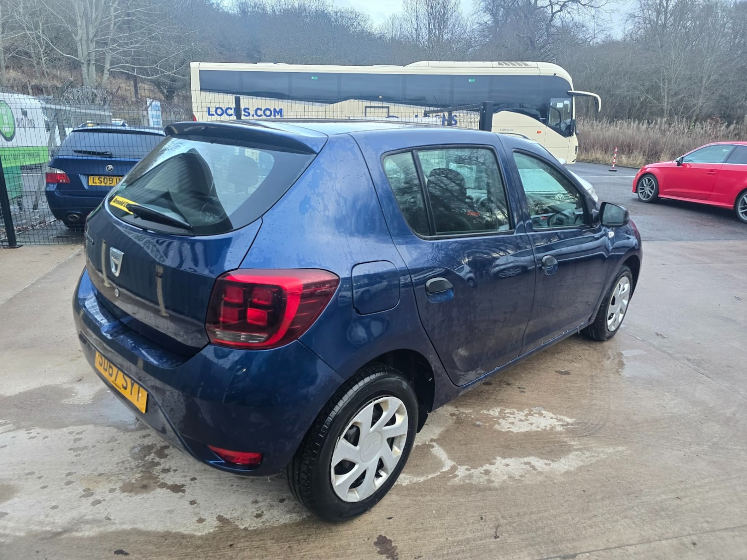 Used Dacia Sandero 2017 for sale - 77224854: Photo 3
