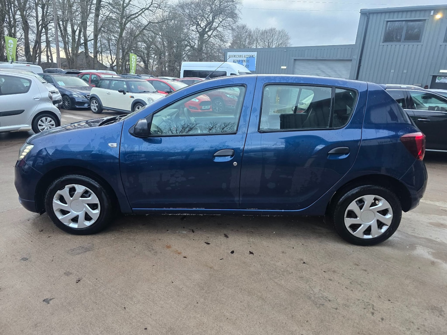 Used Dacia Sandero 2017 for sale - 77224854: Photo 5