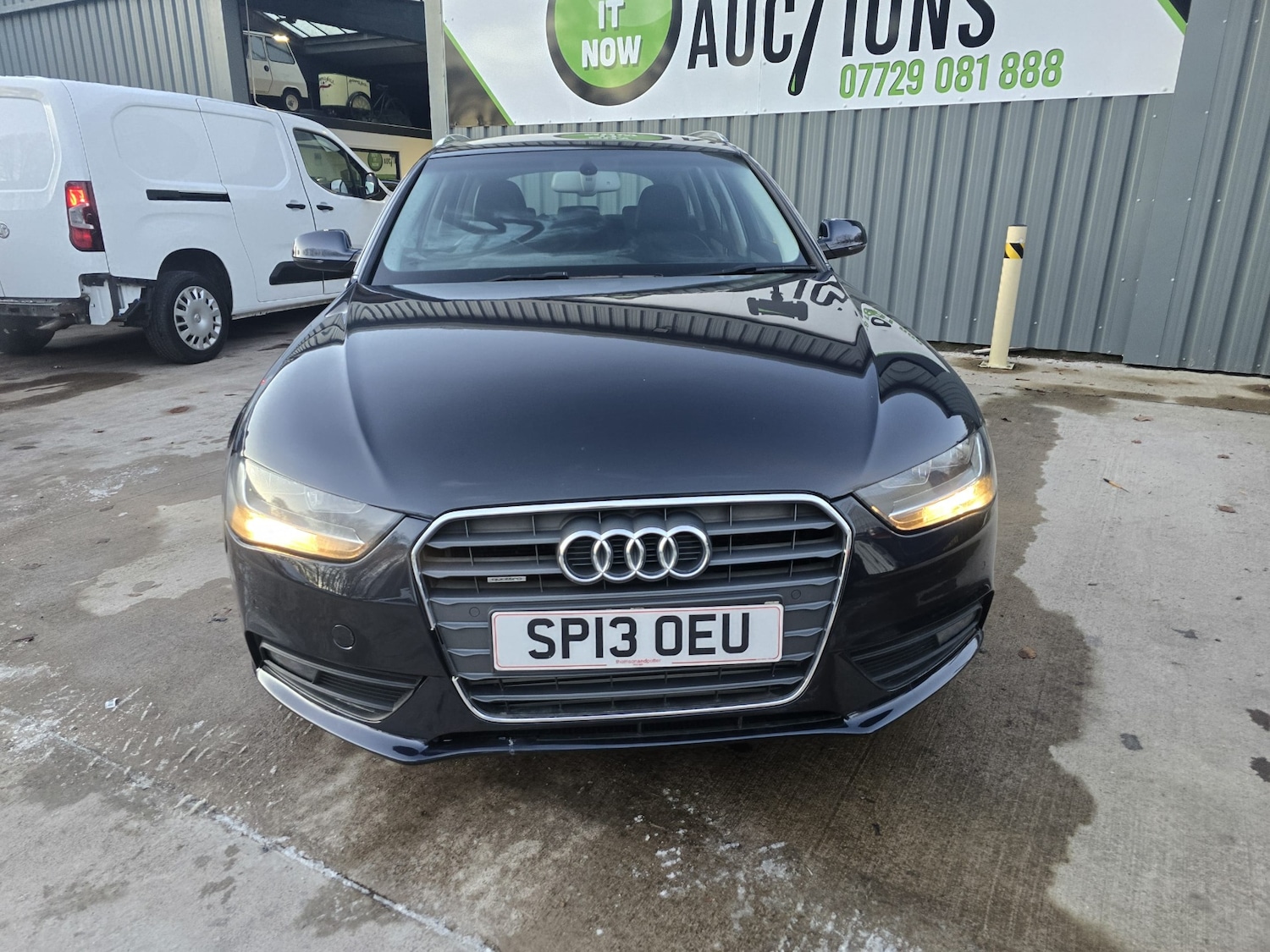 Used Audi A4 2013 for sale - 76626648: Photo 5