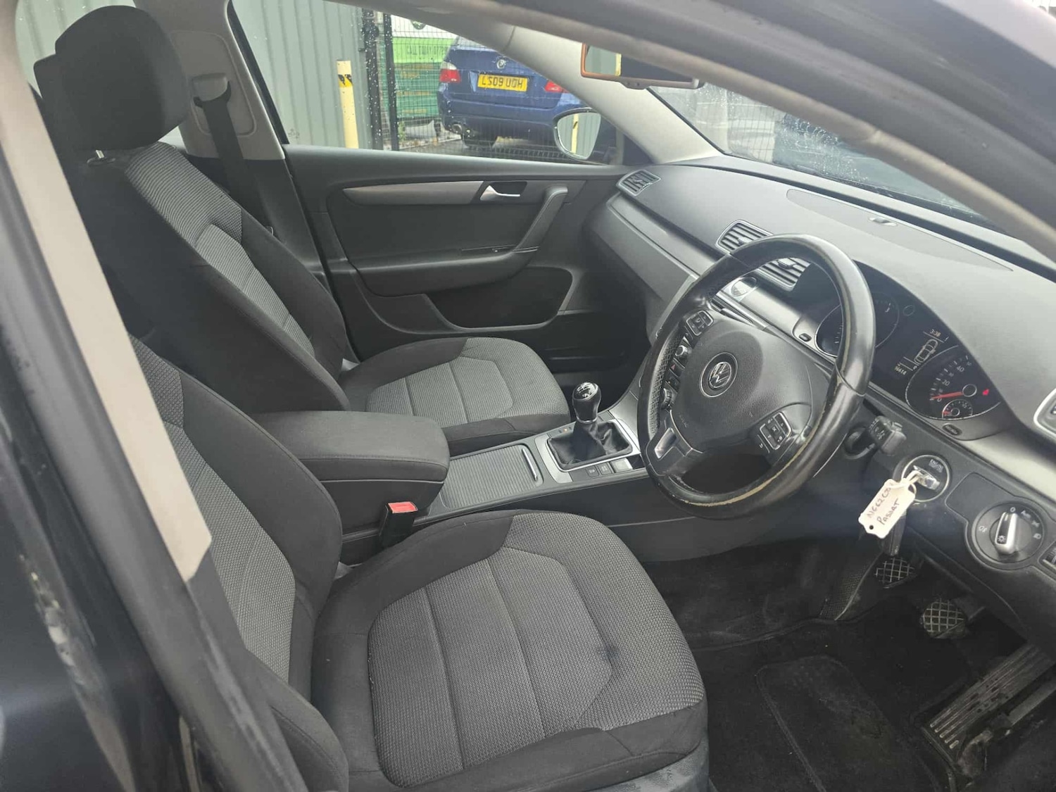 Used Volkswagen Passat 2013 for sale - 76129342: Photo 6