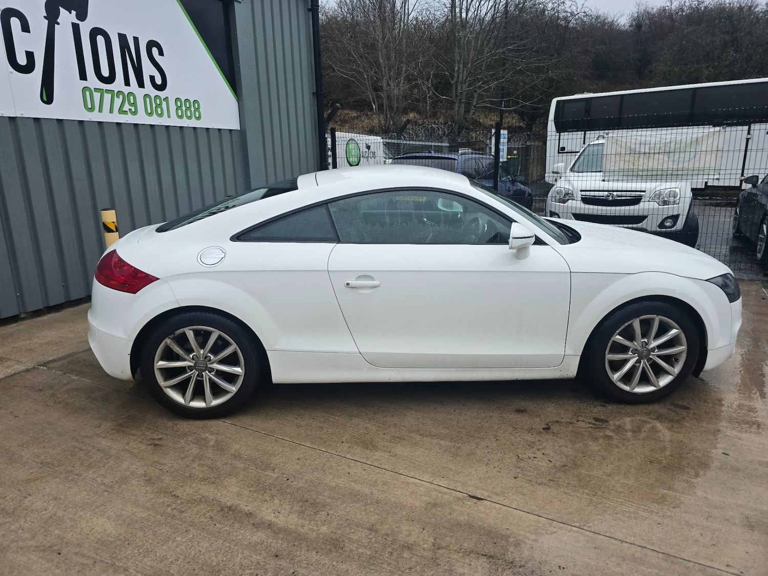 Used Audi TT 2013 for sale - 76858968: Photo 4