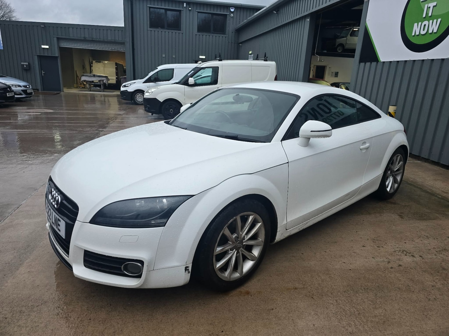 Used Audi TT 2013 for sale - 76858968: Photo 6