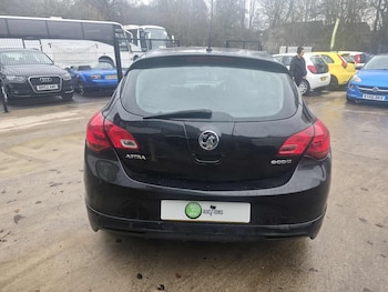 Used Vauxhall Astra 2015 for sale - 76652278: Photo