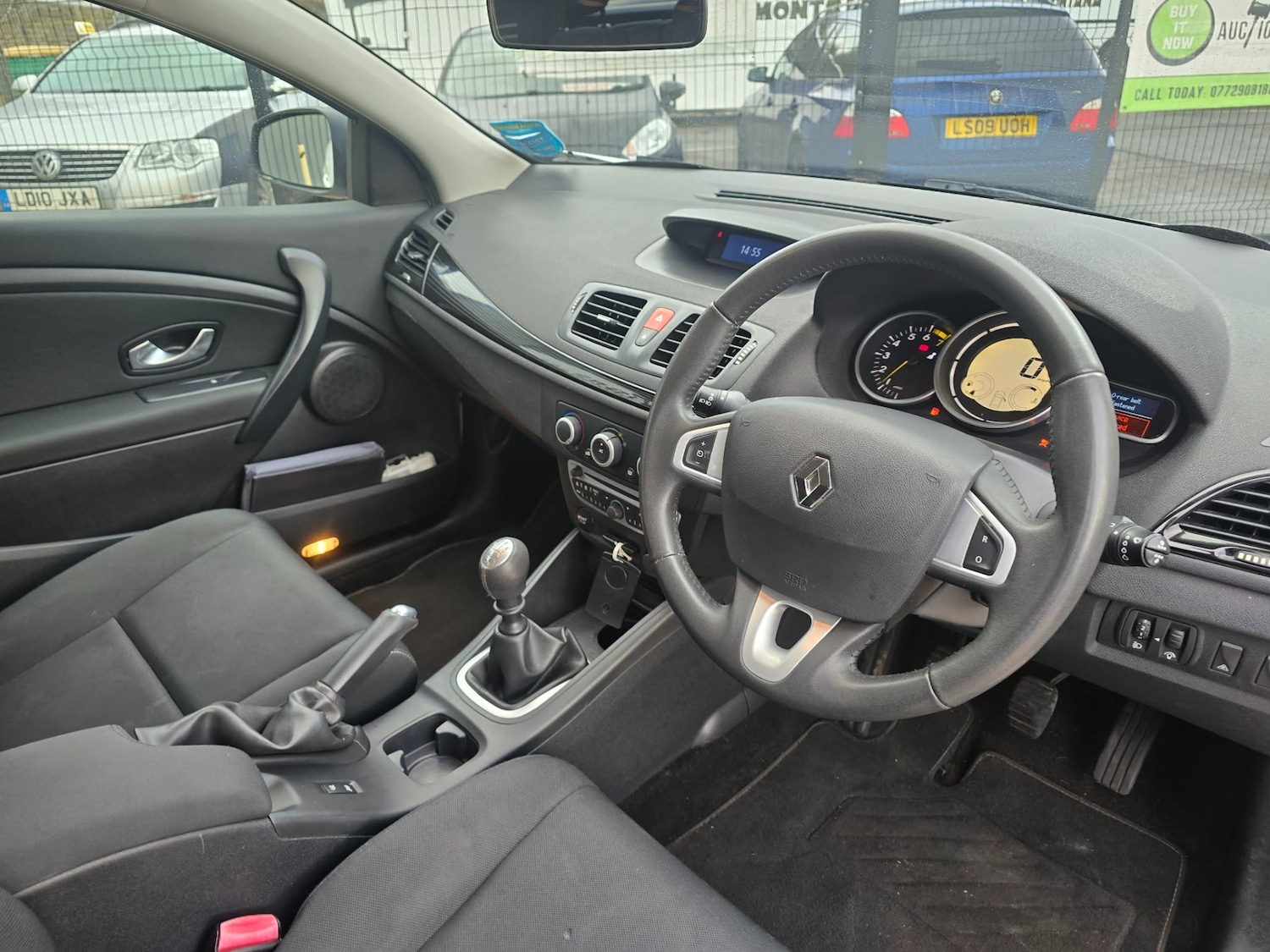 Used Renault Megane 2010 for sale - 77404241: Photo 10