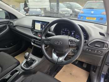 Used Hyundai i30 2017 for sale - 74103741: Photo