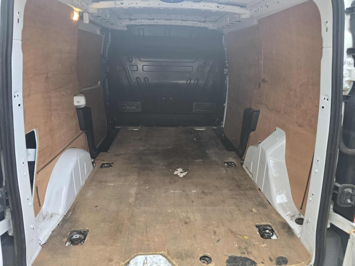 Used Ford Transit Connect 2015 for sale - 76205599: Photo 6