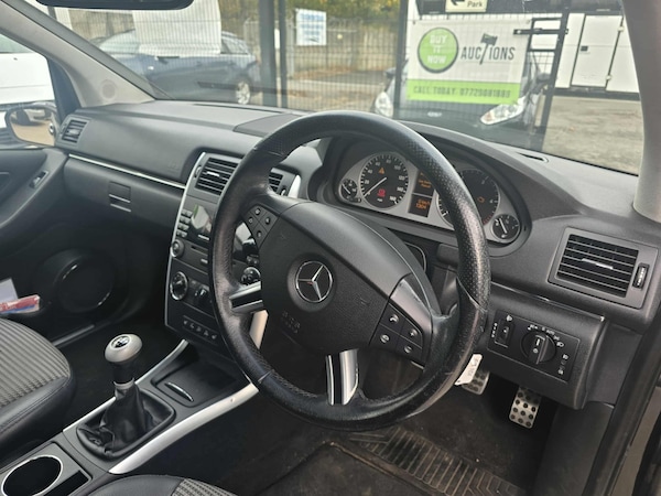 Used Mercedes-Benz B-Class 2008 for sale - 76208918: Photo 8