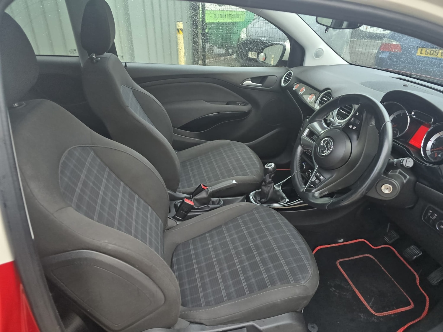 Used Vauxhall ADAM 2015 for sale - 76681640: Photo 10