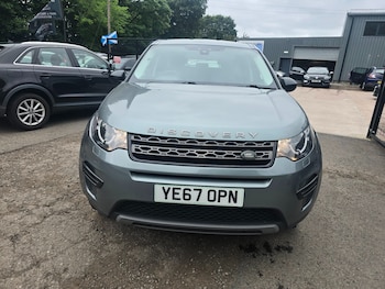 Used Land Rover Discovery Sport 2017 for sale - 79069085: Photo