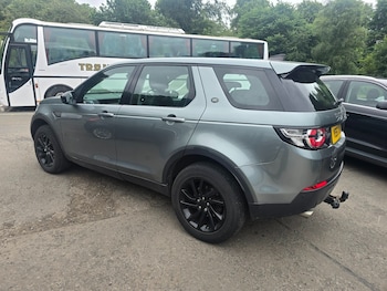 Used Land Rover Discovery Sport 2017 for sale - 79069085: Photo