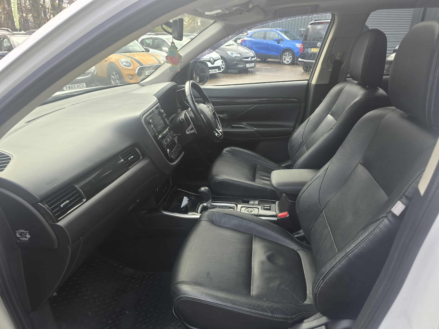 Used Mitsubishi Outlander 2017 for sale - 76504526: Photo 14