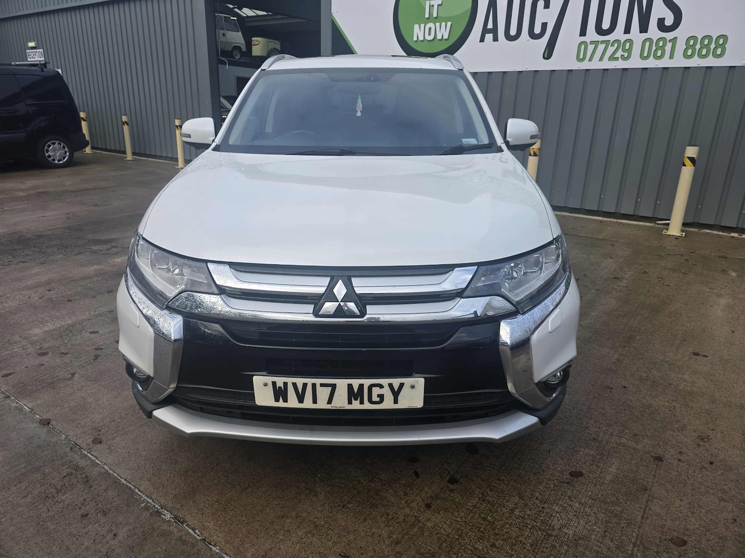 Used Mitsubishi Outlander 2017 for sale - 76504526: Photo 3