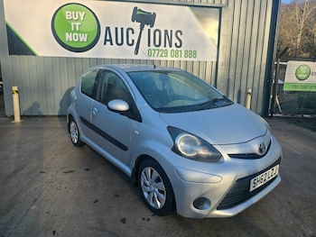 Used Toyota AYGO 2012 for sale - 77198112: Photo