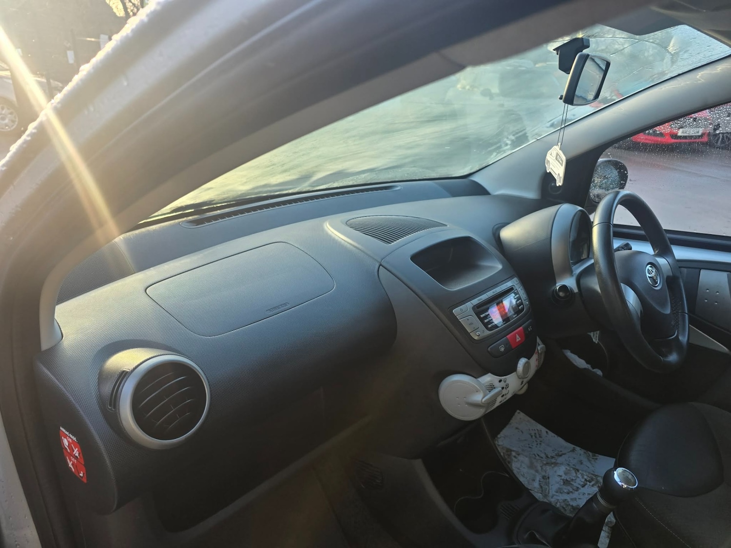 Used Toyota AYGO 2012 for sale - 77198112: Photo 8