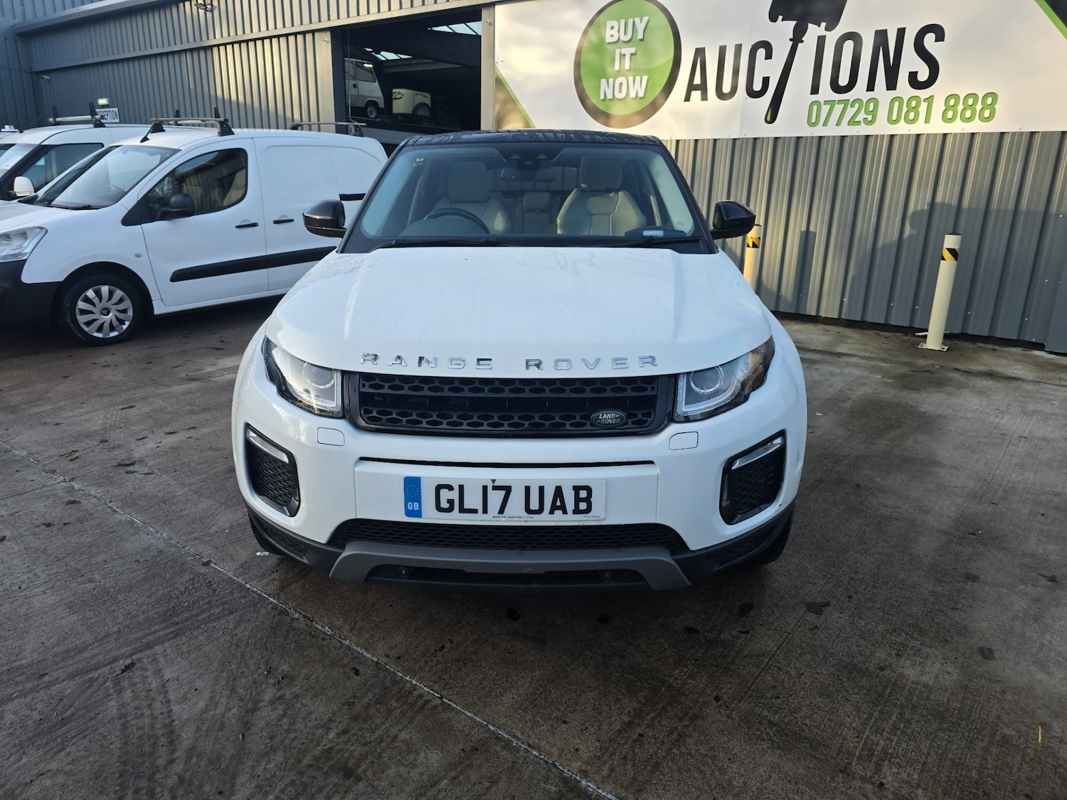 Used Land Rover Range Rover Evoque 2017 for sale - 76780412: Photo 4