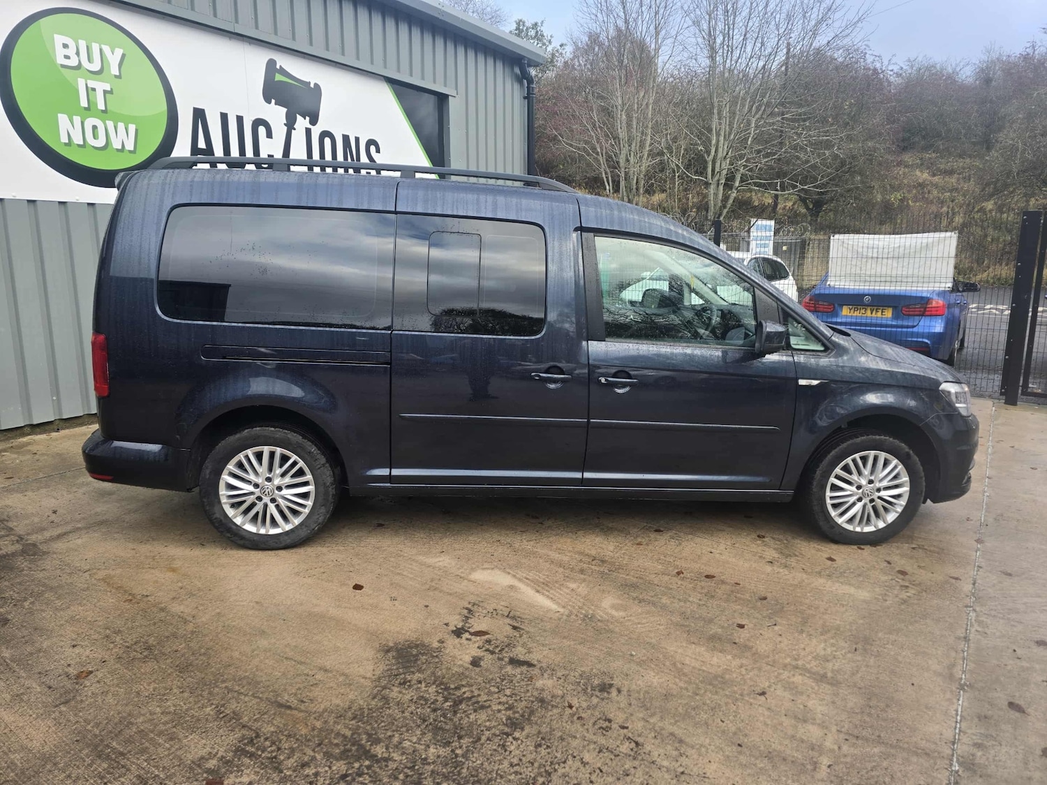 Used Volkswagen Caddy Maxi Life 2019 for sale - 76507324: Photo 3