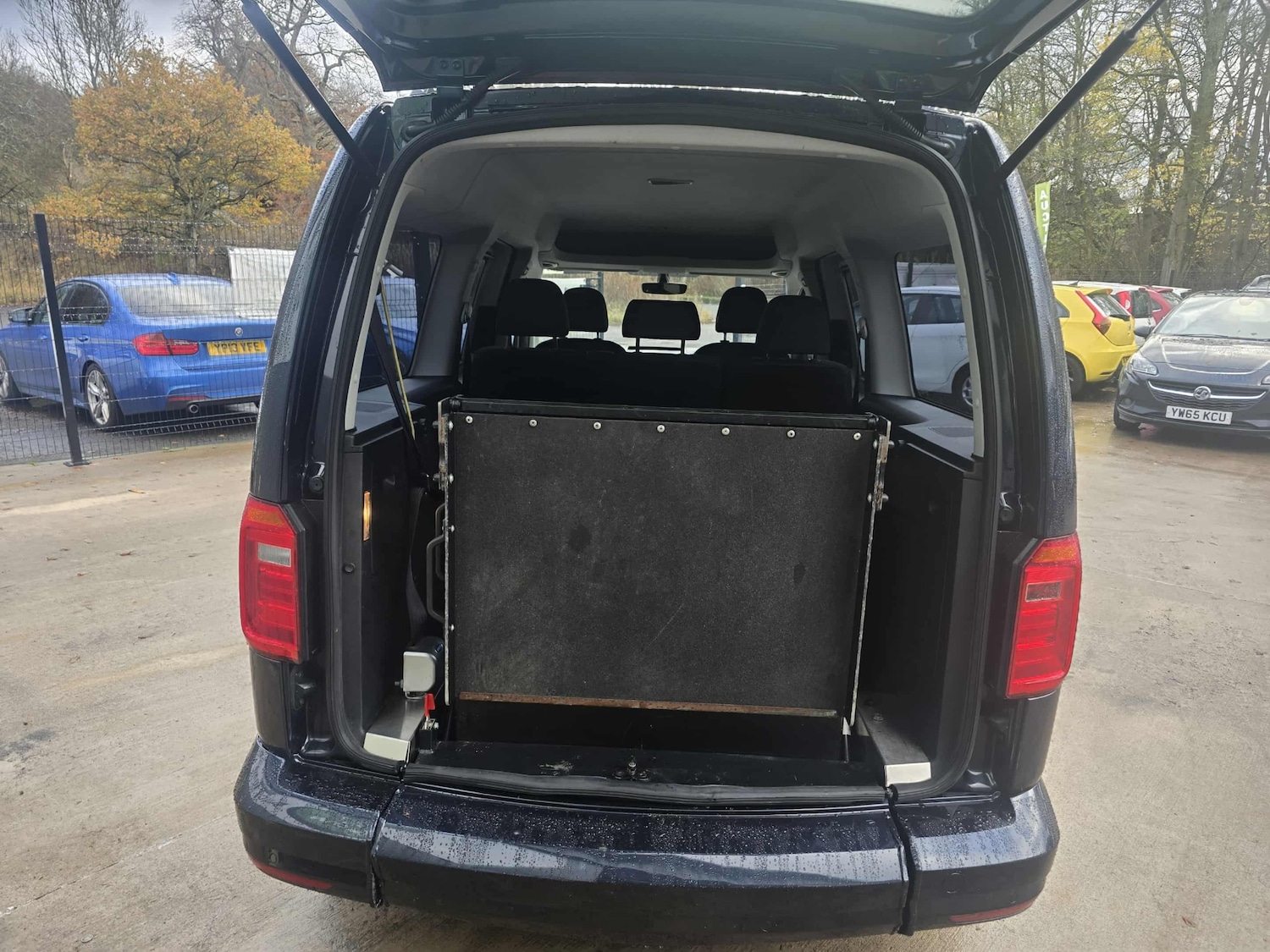 Used Volkswagen Caddy Maxi Life 2019 for sale - 76507324: Photo 4