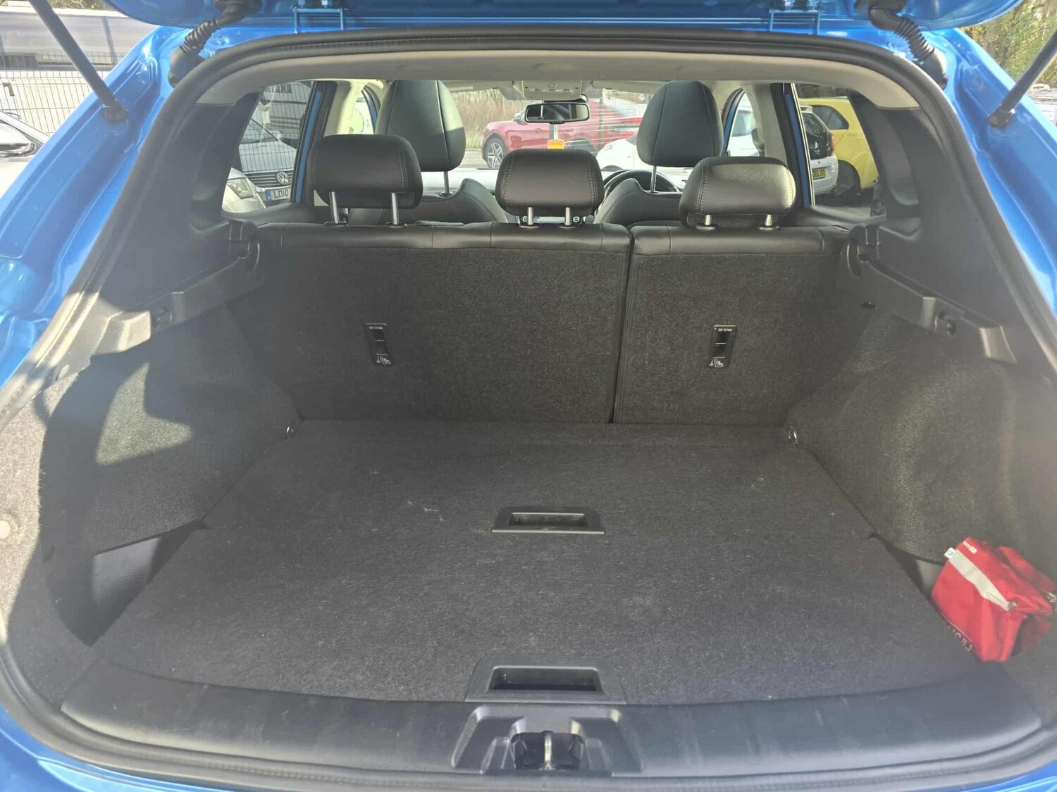 Used Nissan Qashqai 2018 for sale - 76354975: Photo 12