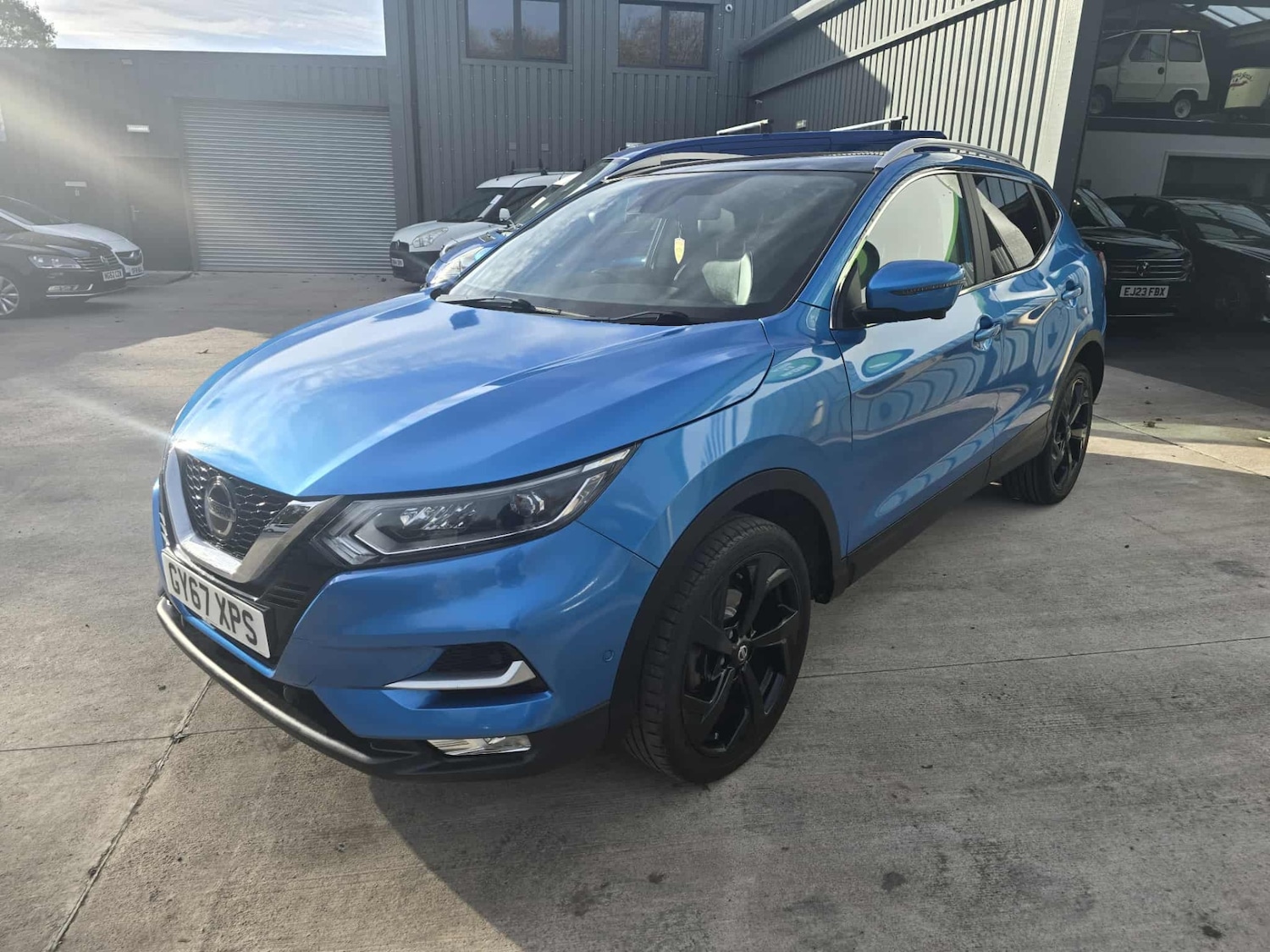 Used Nissan Qashqai 2018 for sale - 76354975: Photo 2
