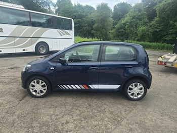 Used Volkswagen up! 2015 for sale - 79030421: Photo