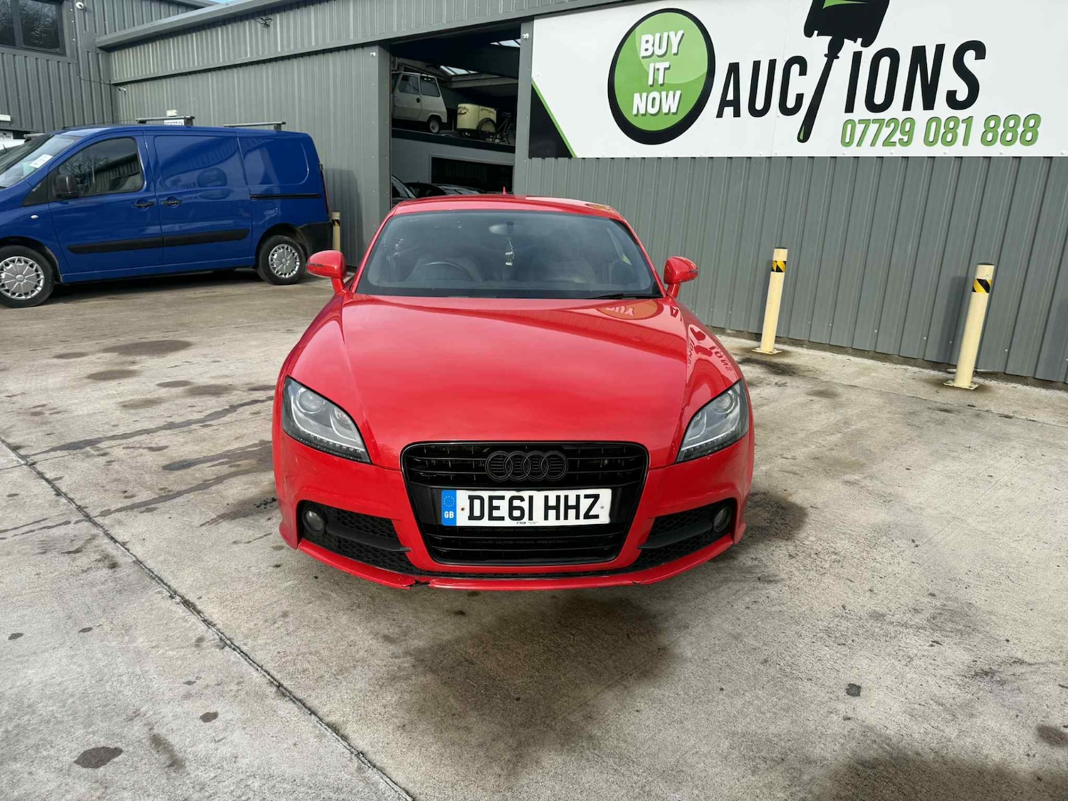 Used Audi TT 2011 for sale - 76352671: Photo 2