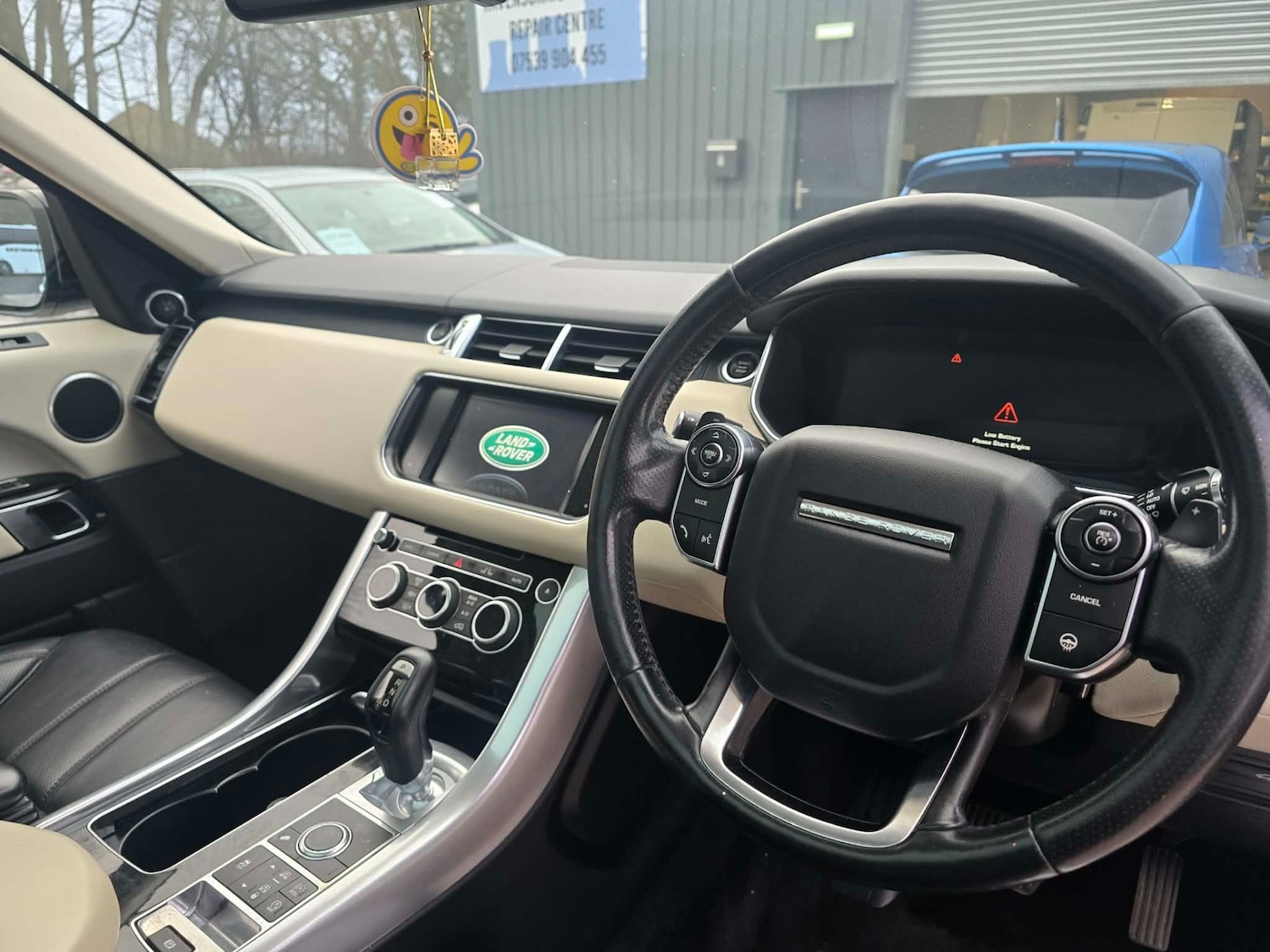 Used Land Rover Range Rover Sport 2015 for sale - 76905724: Photo 10